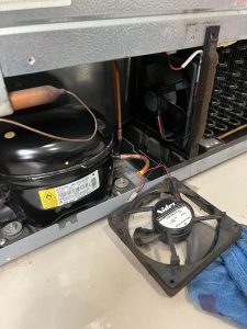 hitachi quat dan nong