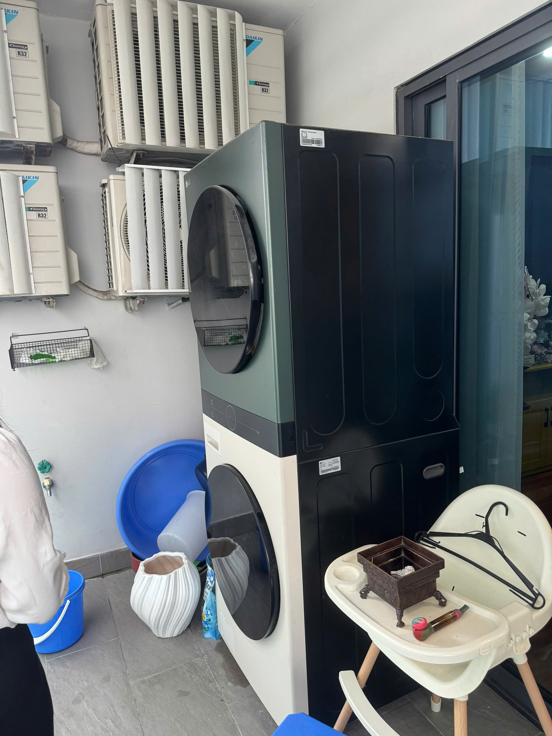 Dịch vụ bảo hành sửa chữa tháp giặt sấy LG